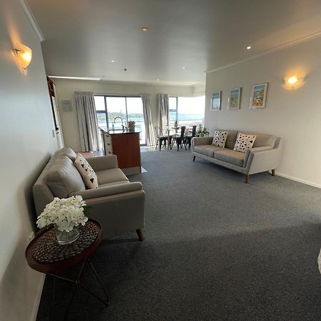 Blue Pacific Apartments Paihia Room photo